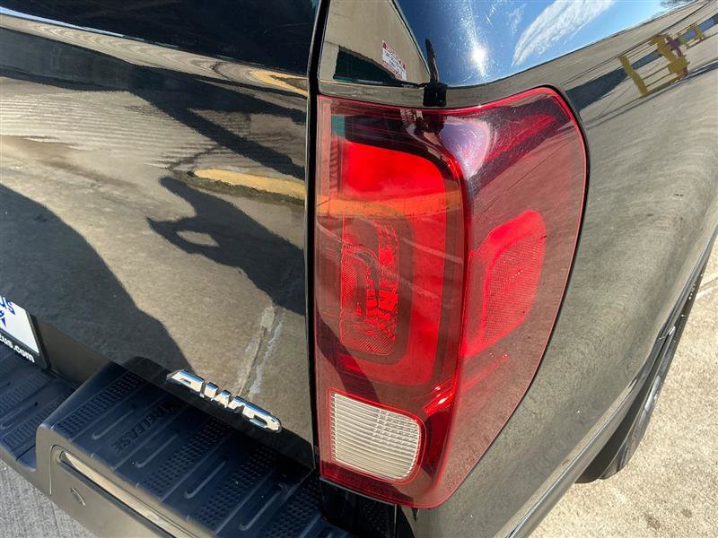 Used 2017 Honda Ridgeline Black Edition image 21