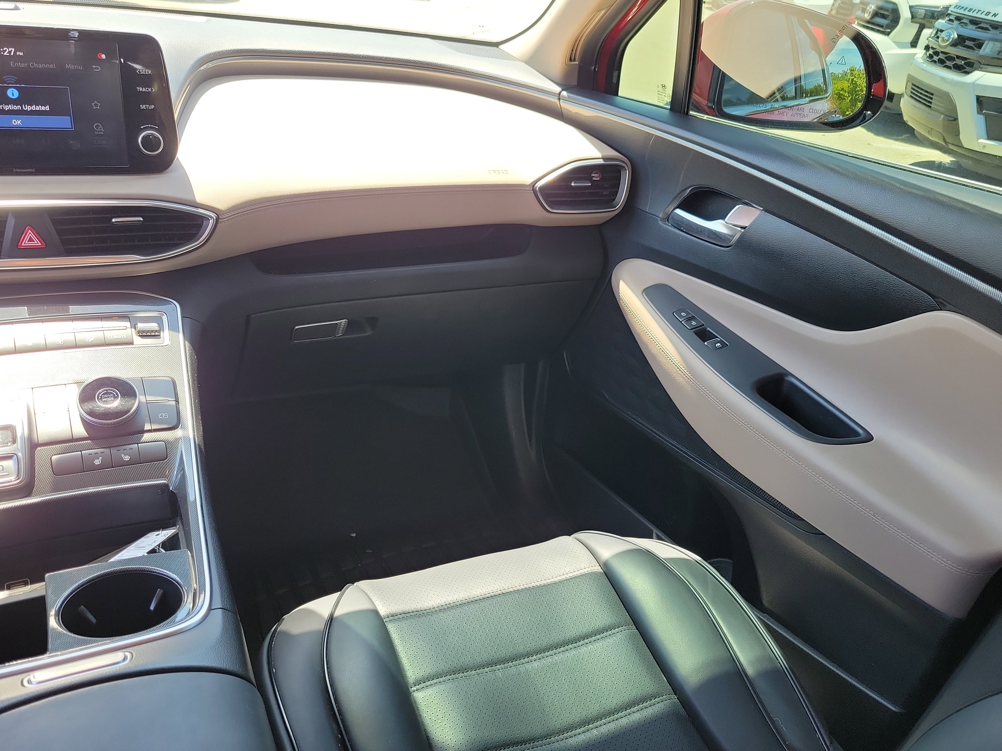 Used 2021 Hyundai Santa Fe SEL w/ Convenience Package image 21