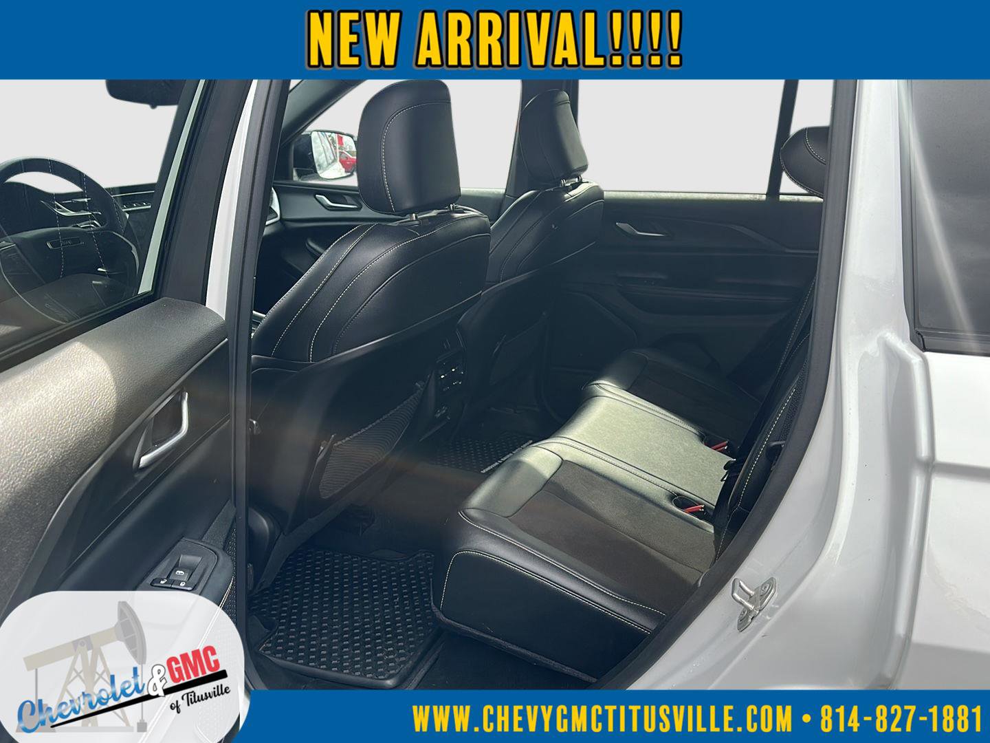 Used 2023 Jeep Grand Cherokee Altitude image 17