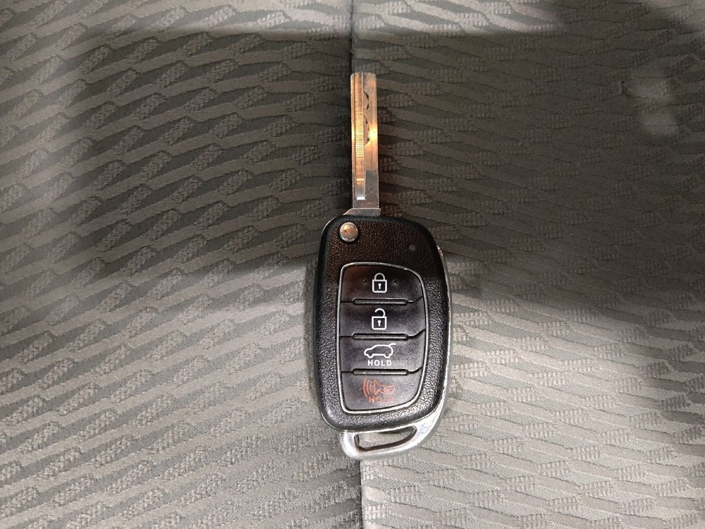 Used 2018 Hyundai Santa Fe Sport image 32