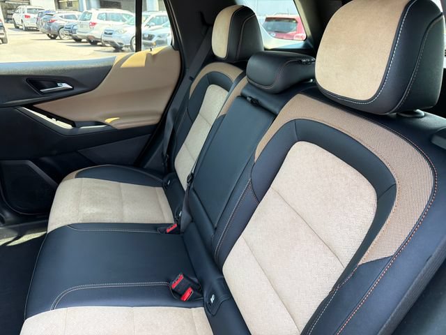 Used 2025 Chevrolet Equinox ACTIV w/ Safety and Technology Package FWD image 22