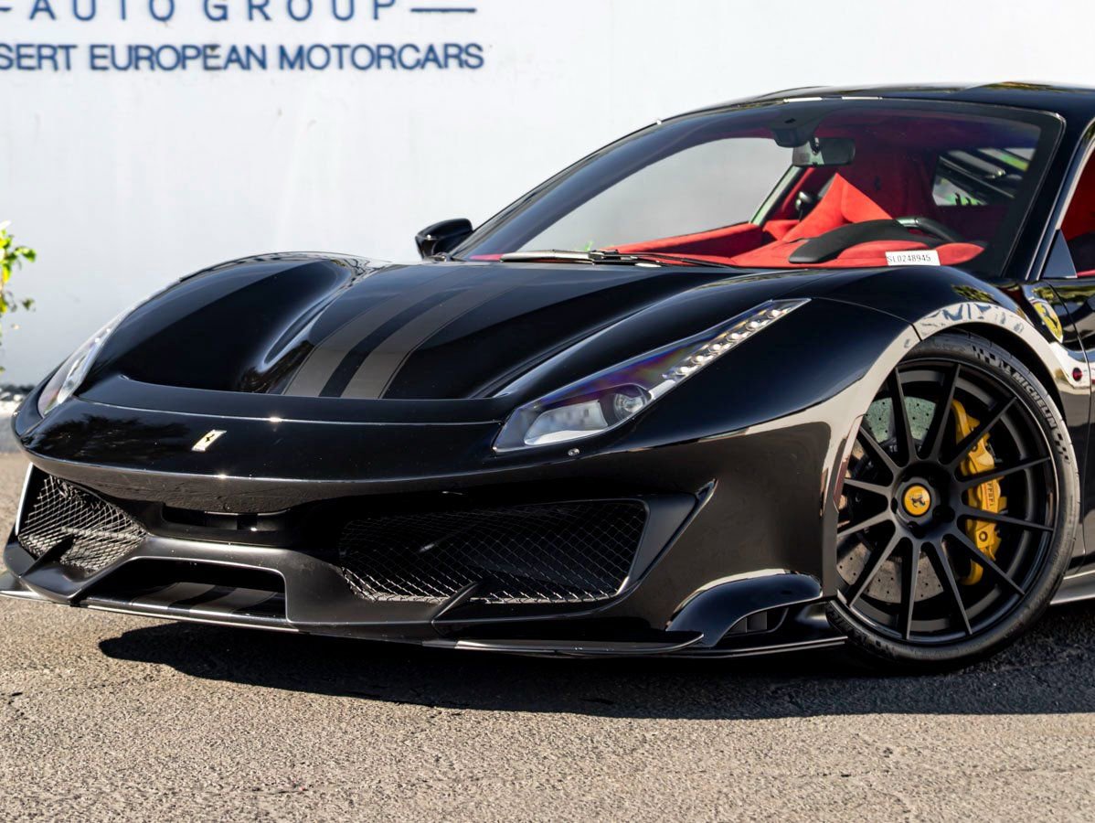 Used 2020 Ferrari 488 Pista Coupe image 2