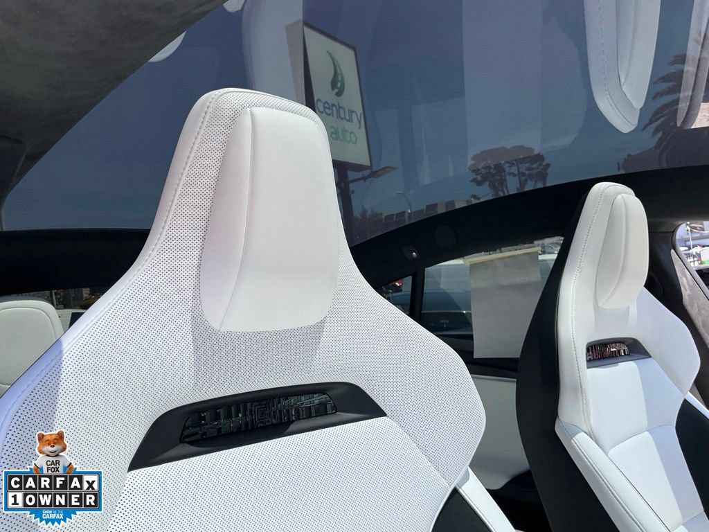 Used 2026 Tesla Model S Plaid AWD/4WD image 71