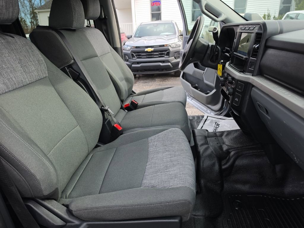 Used 2023 Ford F250 XLT w/ 360-Degree Camera Package AWD/4WD image 24