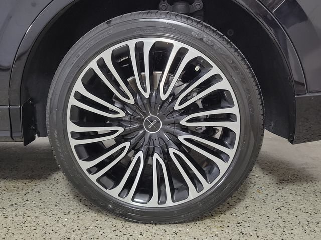 Used 2023 Lincoln Aviator Black Label w/ Dynamic Handling Package AWD/4WD image 8