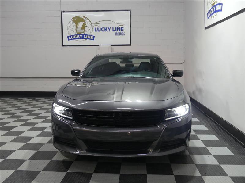 Used 2023 Dodge Charger SXT image 2