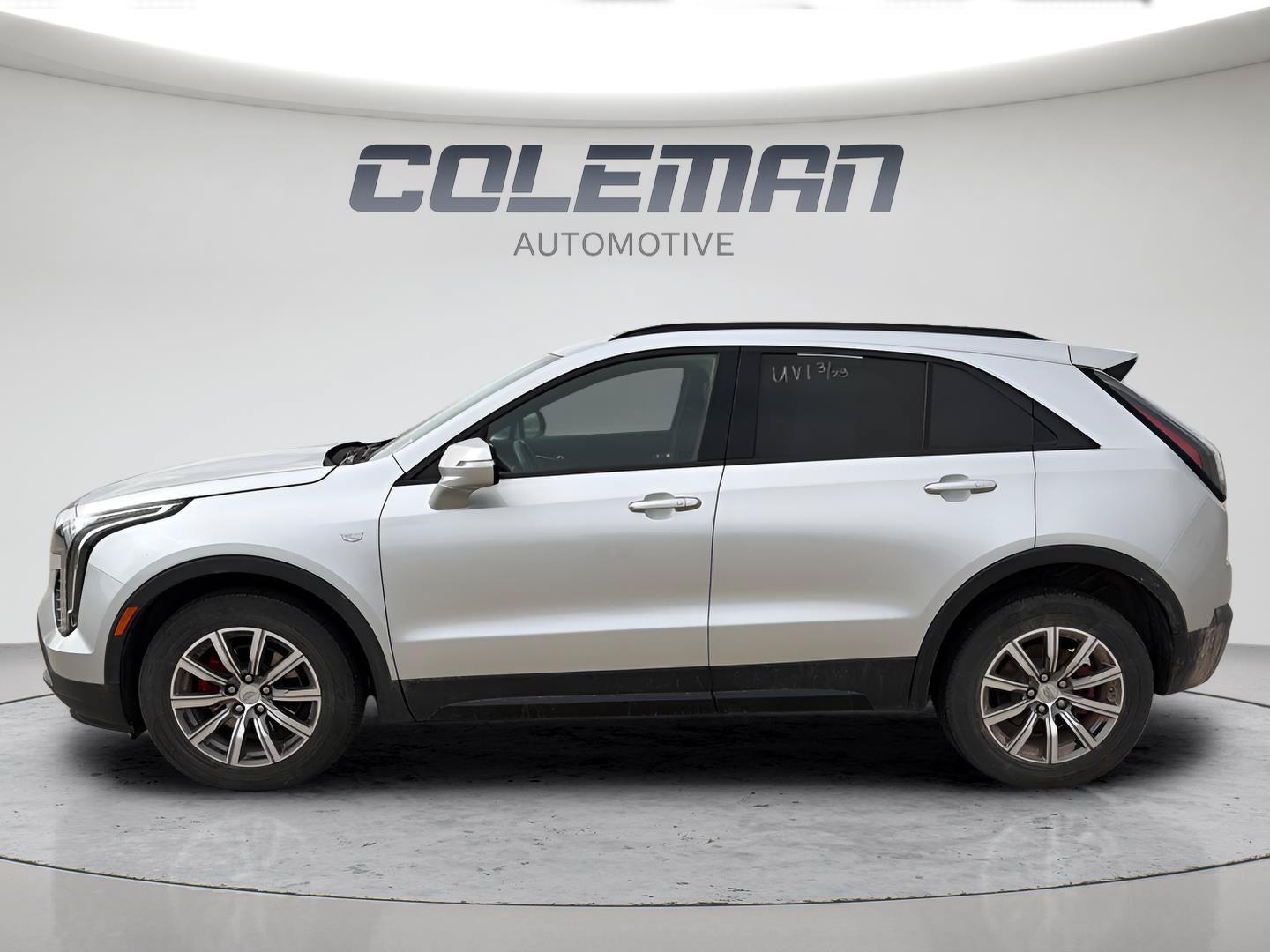 Used 2021 Cadillac XT4 Sport w/ Cold Weather Package AWD/4WD image 2