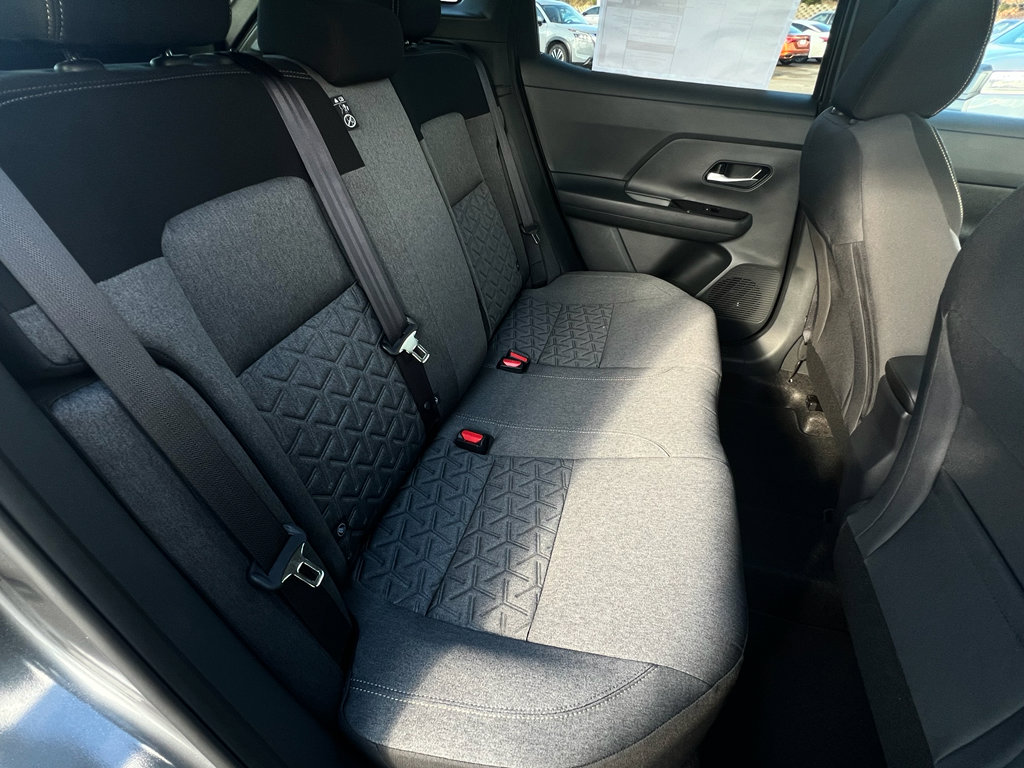 New 2026 Nissan Kicks SV w/ SV Premium Package image 18