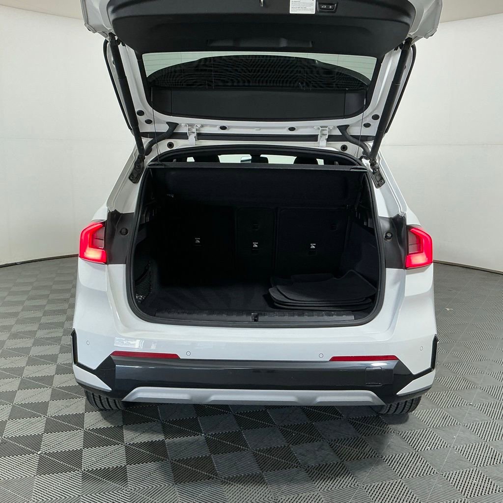 Certified 2023 BMW X1 xDrive28i w/ Convenience Package image 27