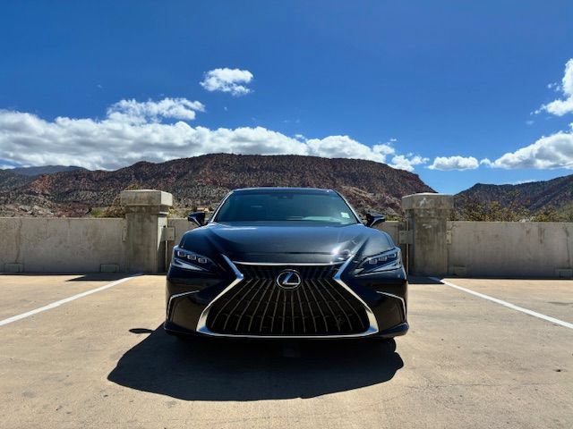 Used 2024 Lexus ES 350 Ultra Luxury w/ Accessory Package (Z1) FWD image 5
