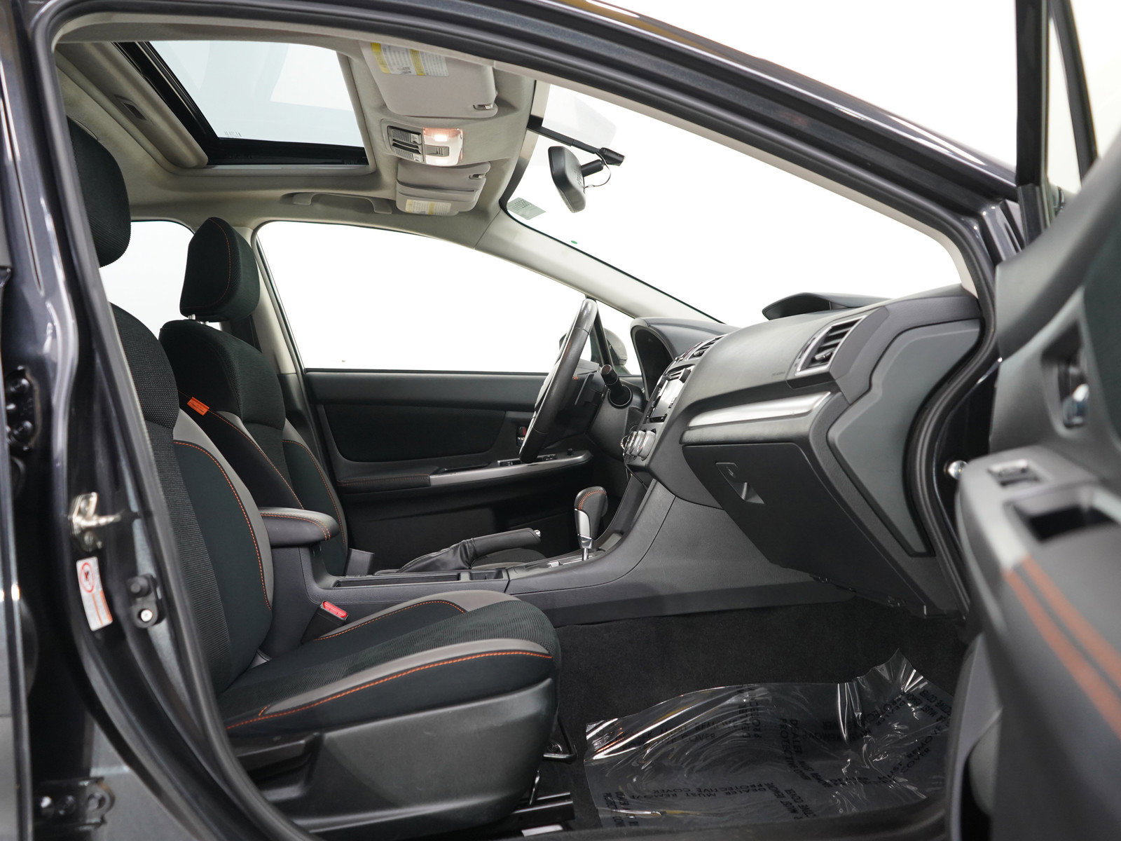 Used 2016 Subaru Crosstrek 2.0i Premium w/ Moonroof Package AWD/4WD image 11