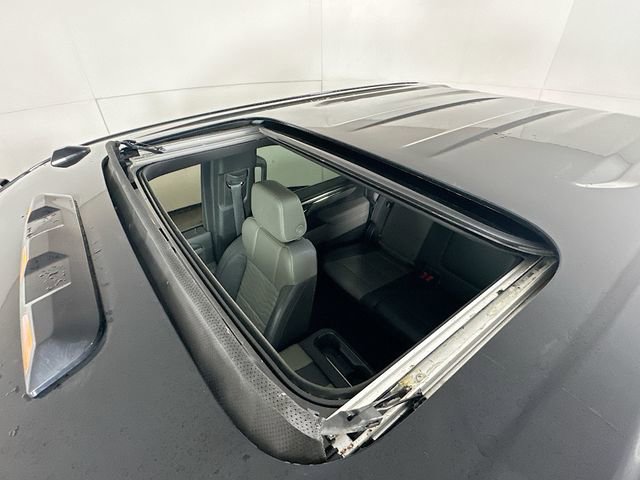 Used 2024 Chevrolet Silverado 2500 ZR2 w/ Technology Package image 24