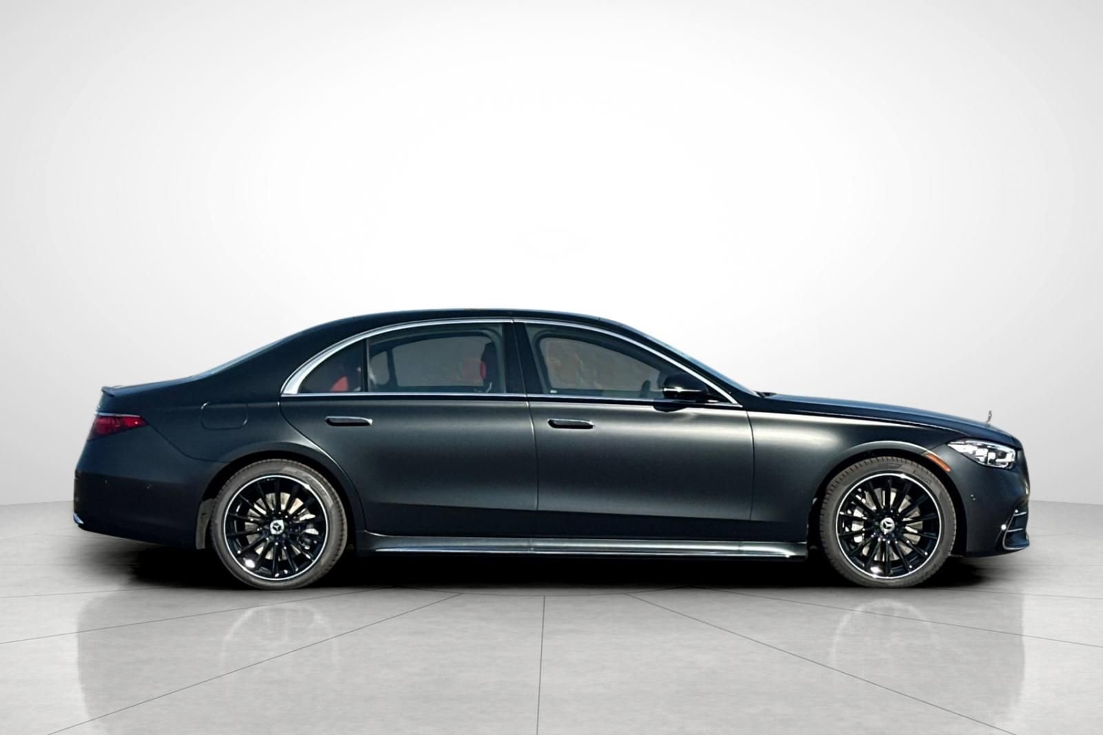 New 2026 Mercedes-Benz S 580 4MATIC Sedan image 32