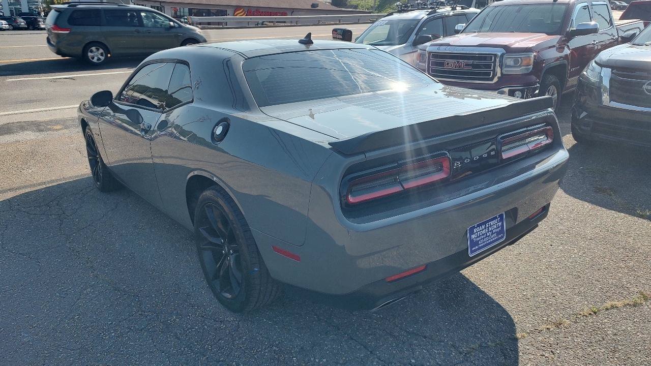 Used 2017 Dodge Challenger R/T Plus RWD image 5