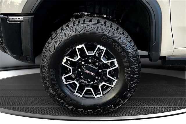 New 2026 GMC Sierra 2500 AT4X image 13