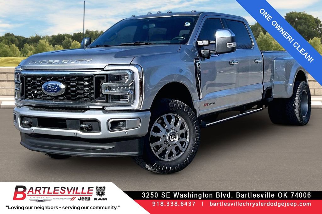 Used 2024 Ford F350 Platinum AWD/4WD image 1