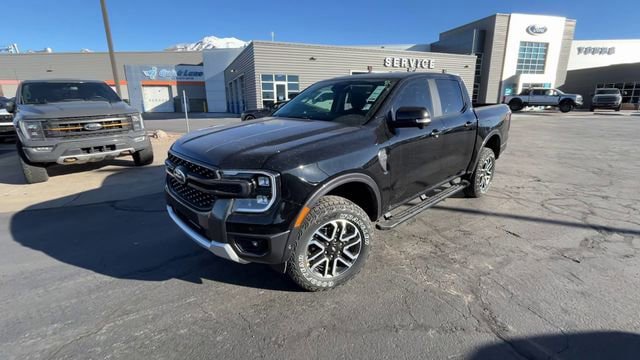 Used 2024 Ford Ranger Lariat w/ FX4 Off-Road Package AWD/4WD image 3