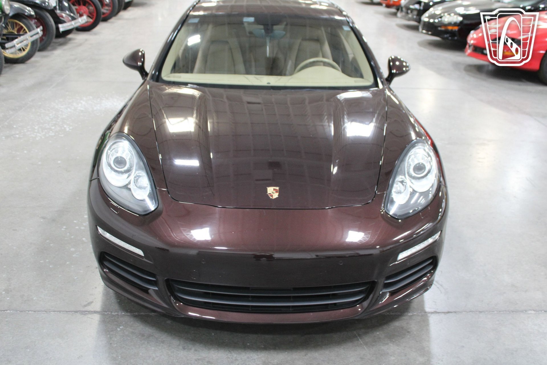 Used 2014 Porsche Panamera 4 image 5