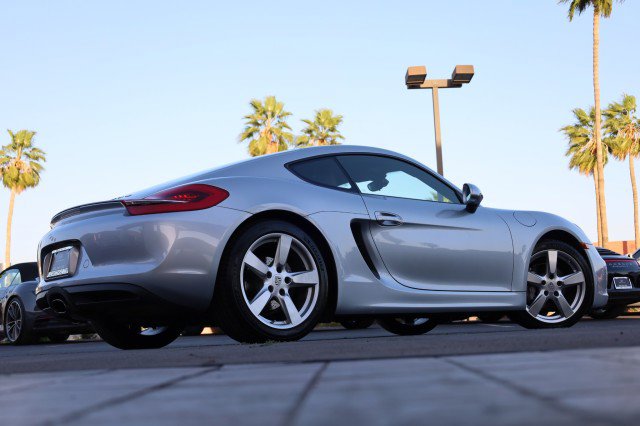 Used 2016 Porsche Cayman image 19