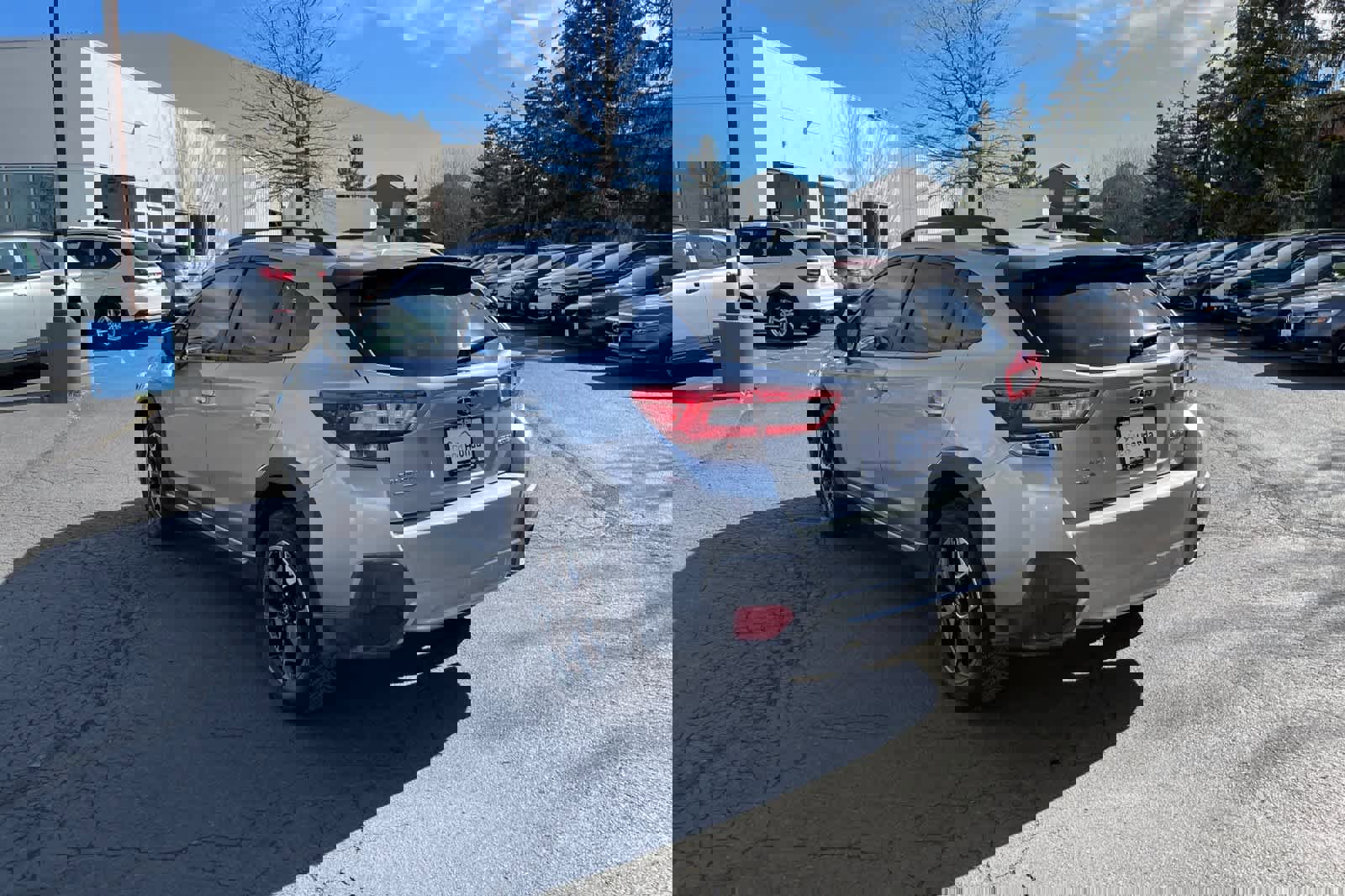 Used 2019 Subaru Crosstrek 2.0i Premium image 3