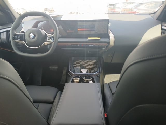 New 2025 BMW X3 xDrive30i w/ Premium Package AWD/4WD image 13