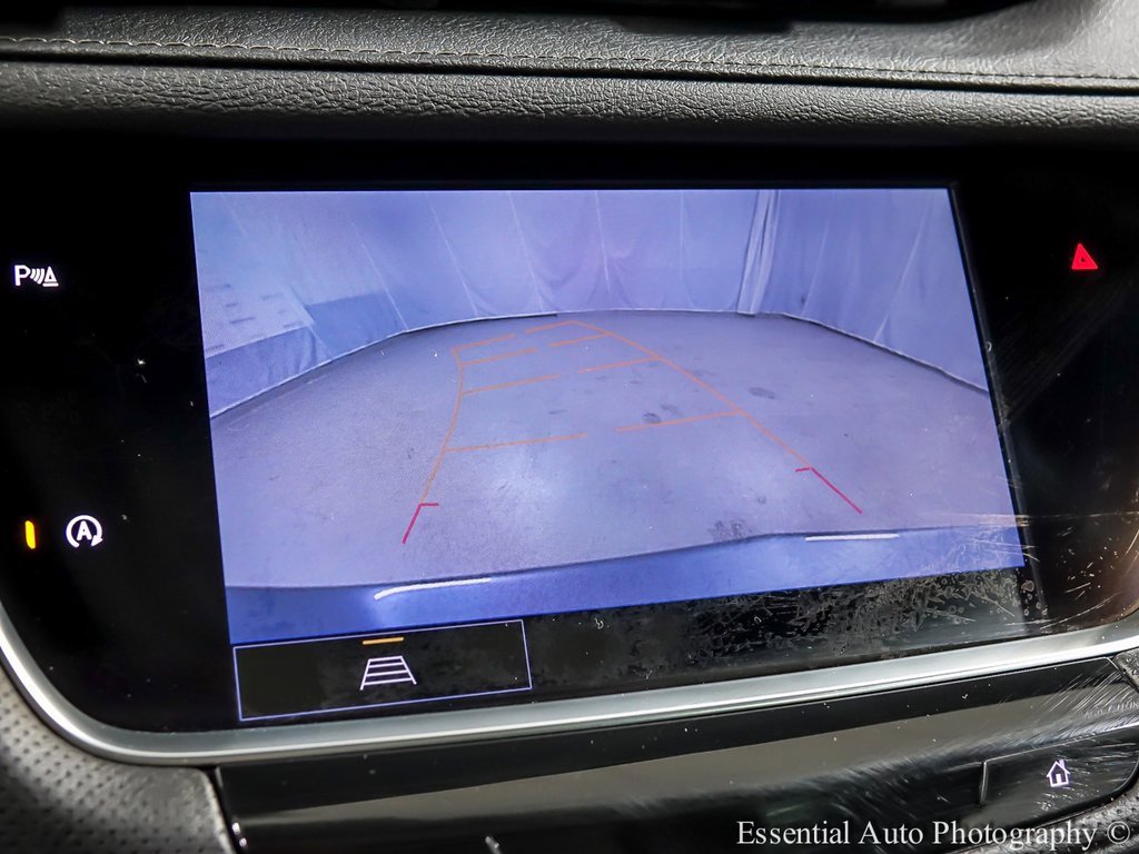 Used 2024 Cadillac XT5 Premium Luxury image 17