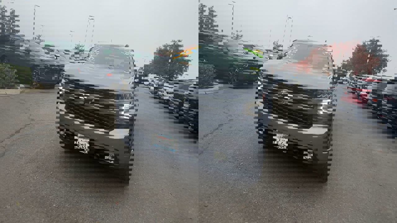 Used 2022 Chevrolet Silverado 1500 RST image 2