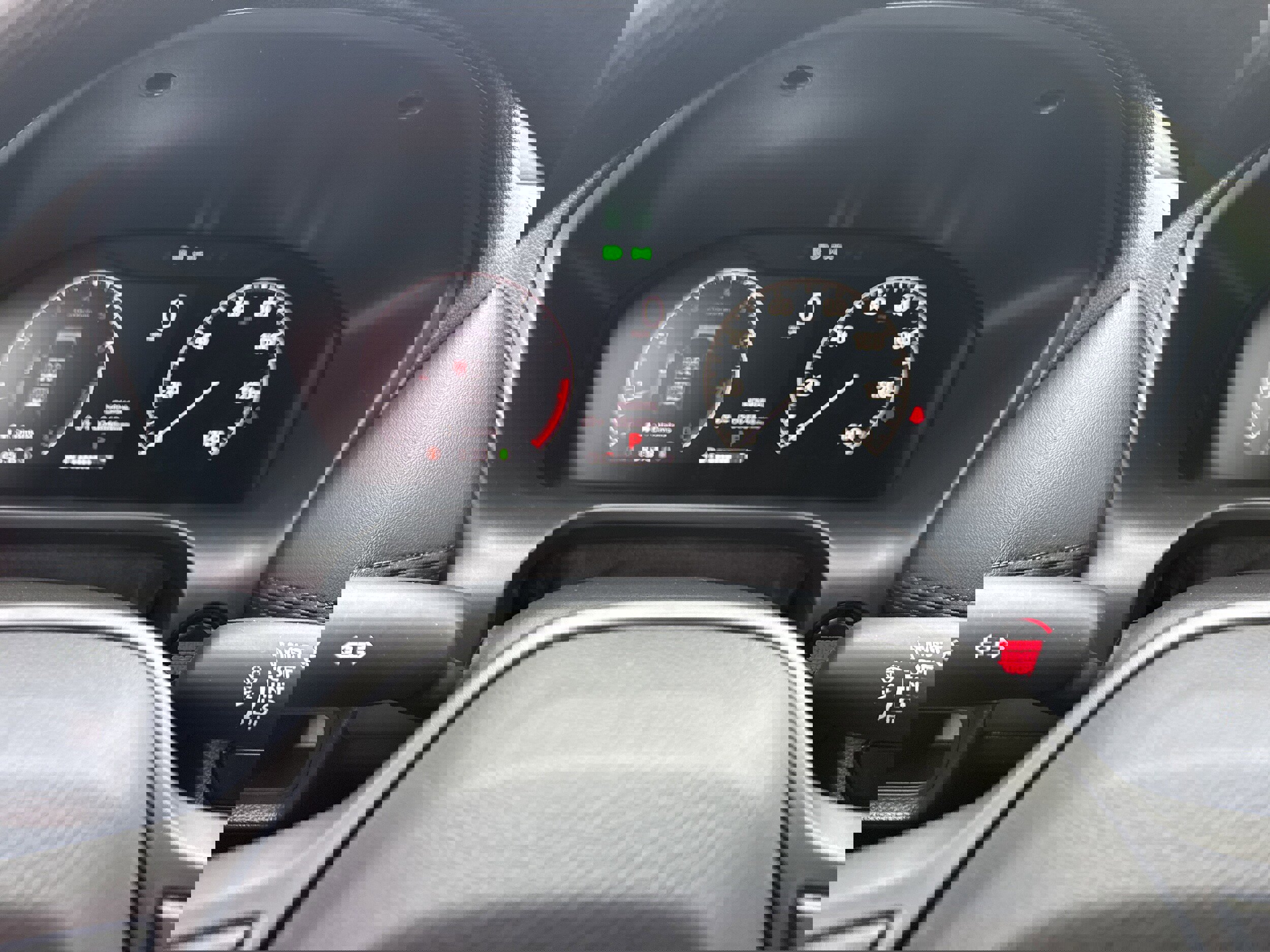 Used 2023 Honda HR-V LX image 18