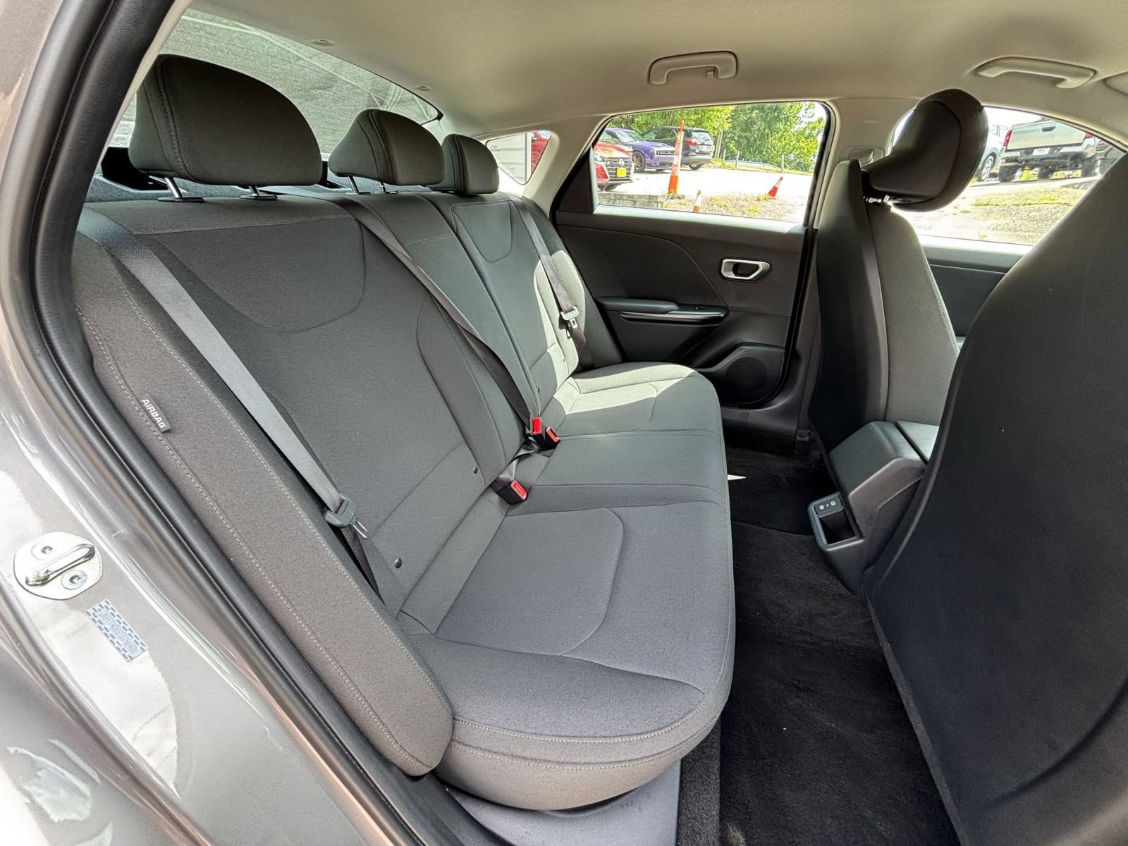 Used 2026 Kia K4 FWD image 36
