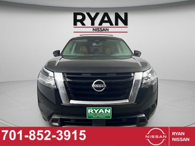 Certified 2024 Nissan Pathfinder Platinum w/ Cargo Package image 12