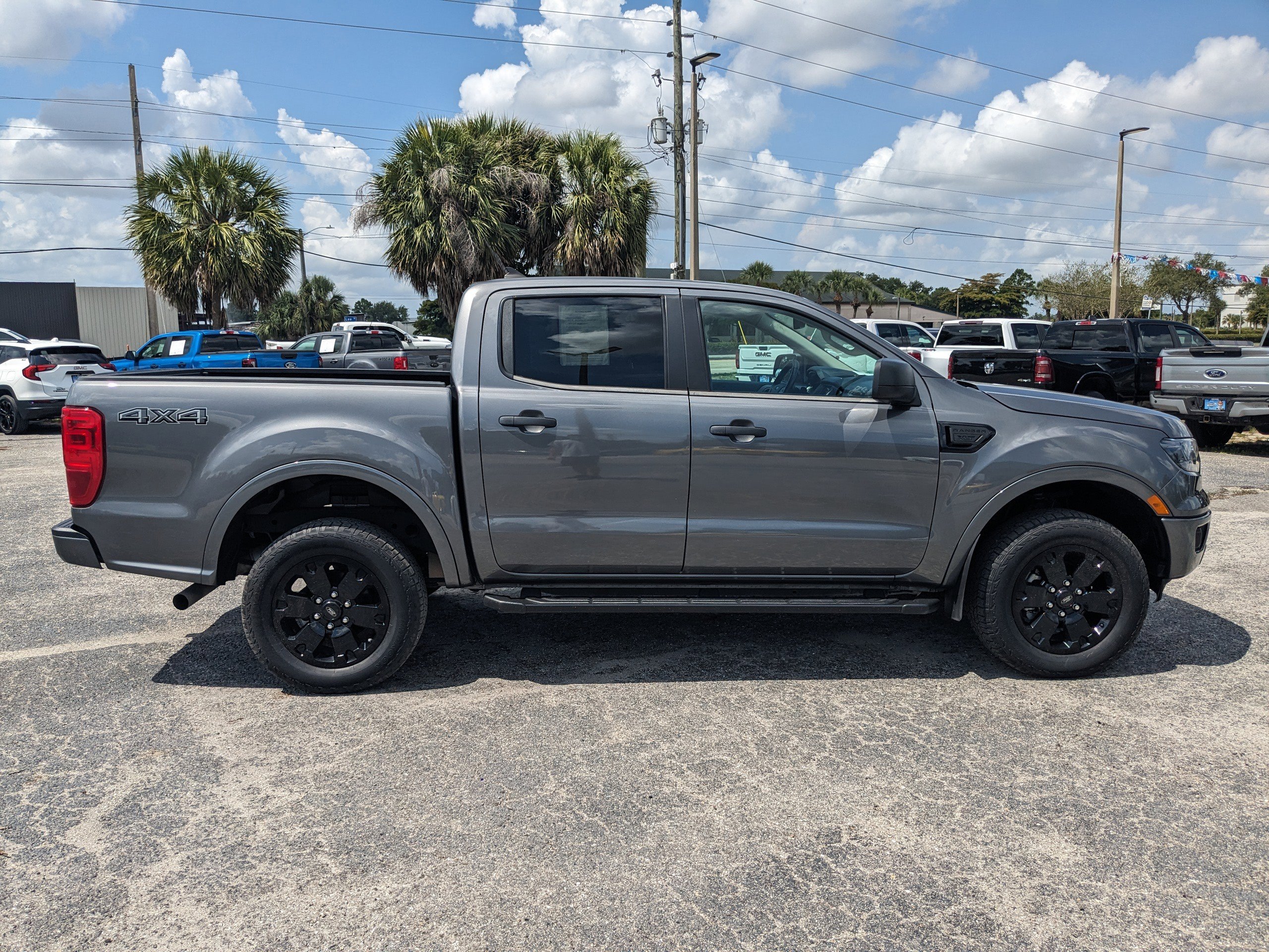 Used 2021 Ford Ranger XLT w/ Equipment Group 301A Mid image 3