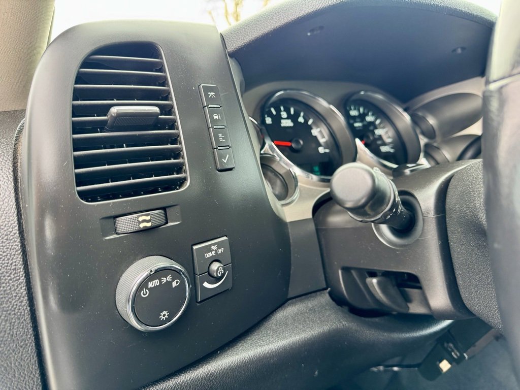 Used 2012 Chevrolet Silverado 2500 LT image 23