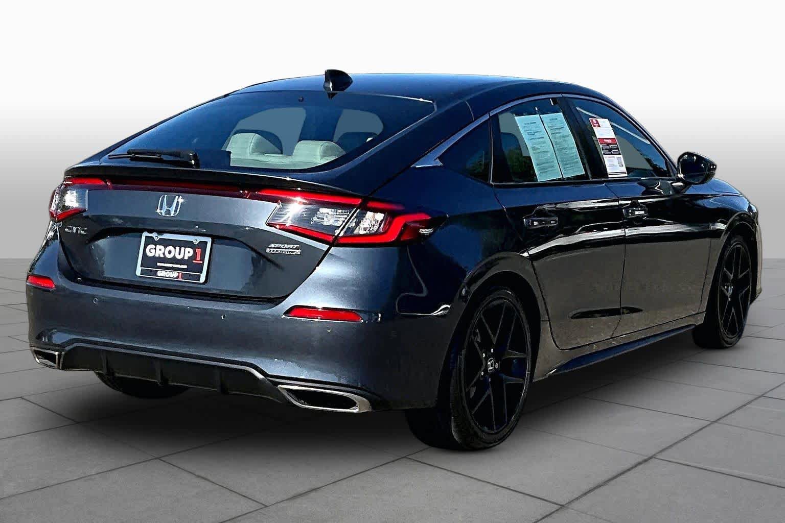 Used 2022 Honda Civic Sport Touring image 12