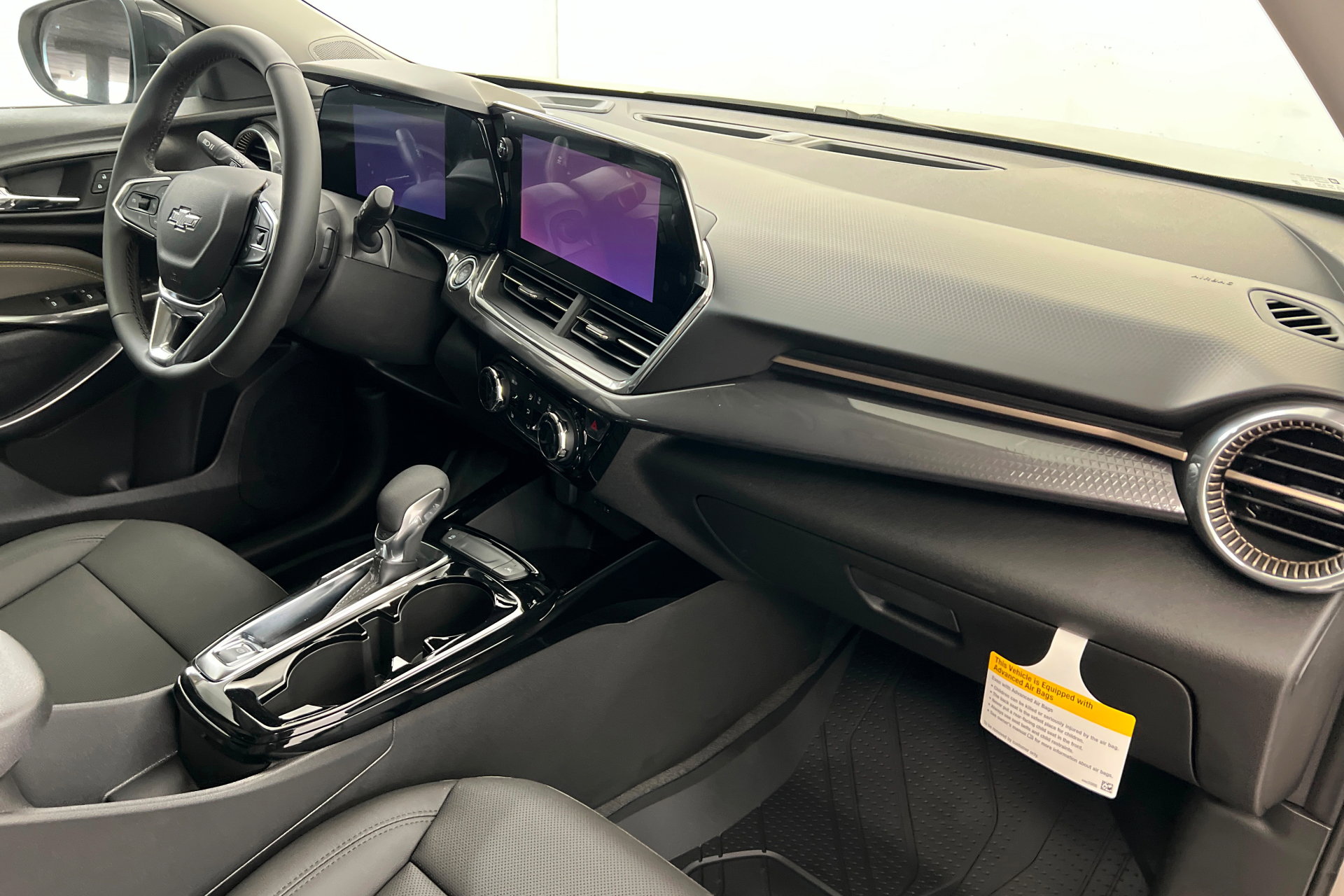 New 2026 Chevrolet Trax ACTIV w/ Driver Confidence Package image 25