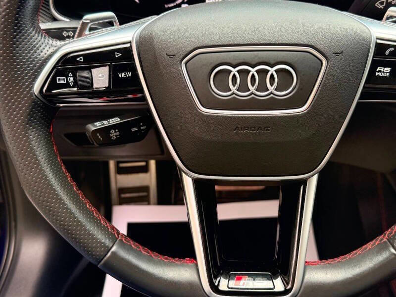 Used 2021 Audi RS 6 w/ Executive Package image 23