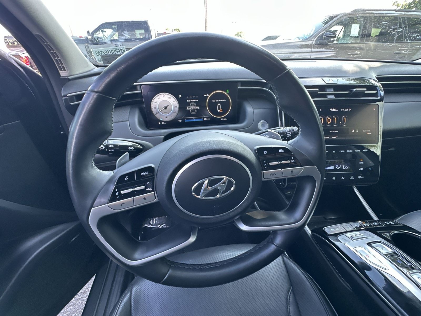 Used 2022 Hyundai Tucson Limited w/ Cargo Package AWD/4WD image 24