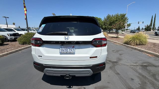 Used 2023 Honda Pilot TrailSport image 5