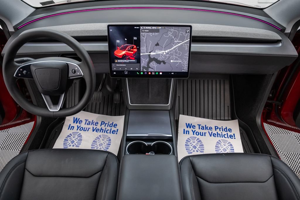 Used 2026 Tesla Model Y 2WD image 19