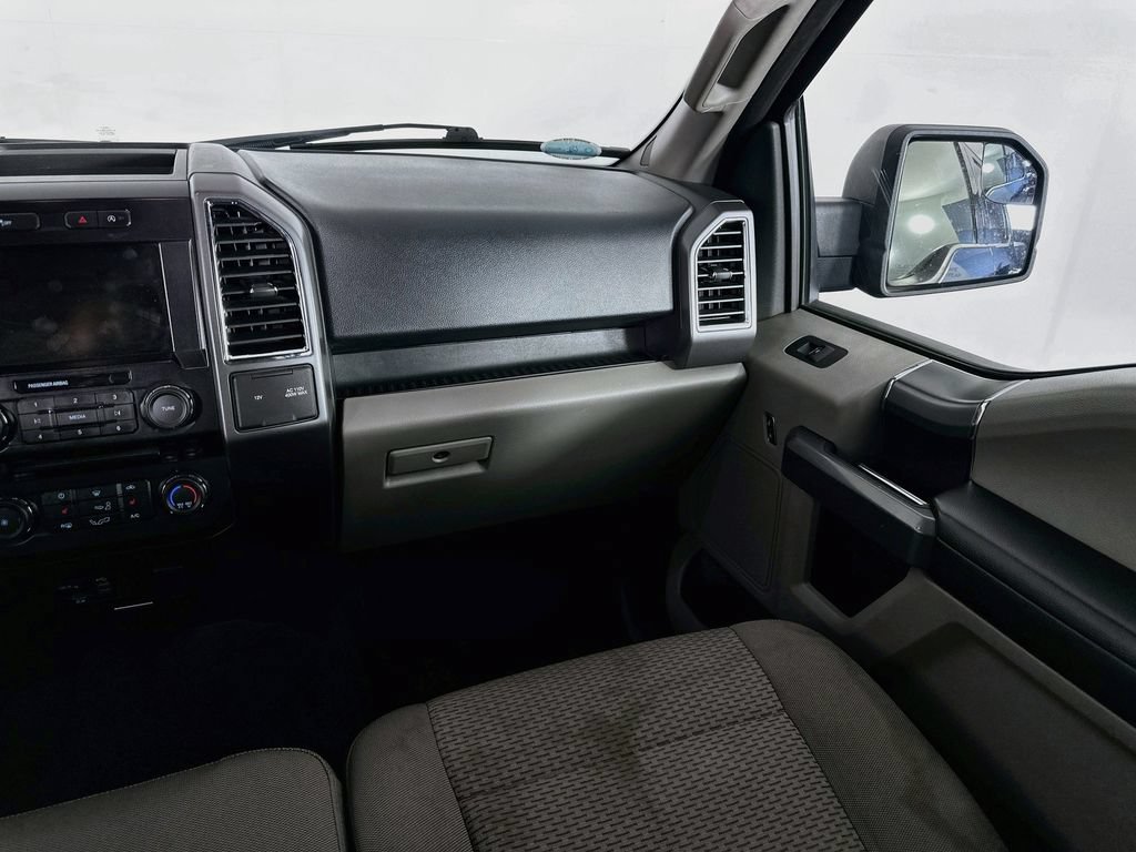 Used 2015 Ford F150 XLT w/ Equipment Group 302A Luxury RWD image 30