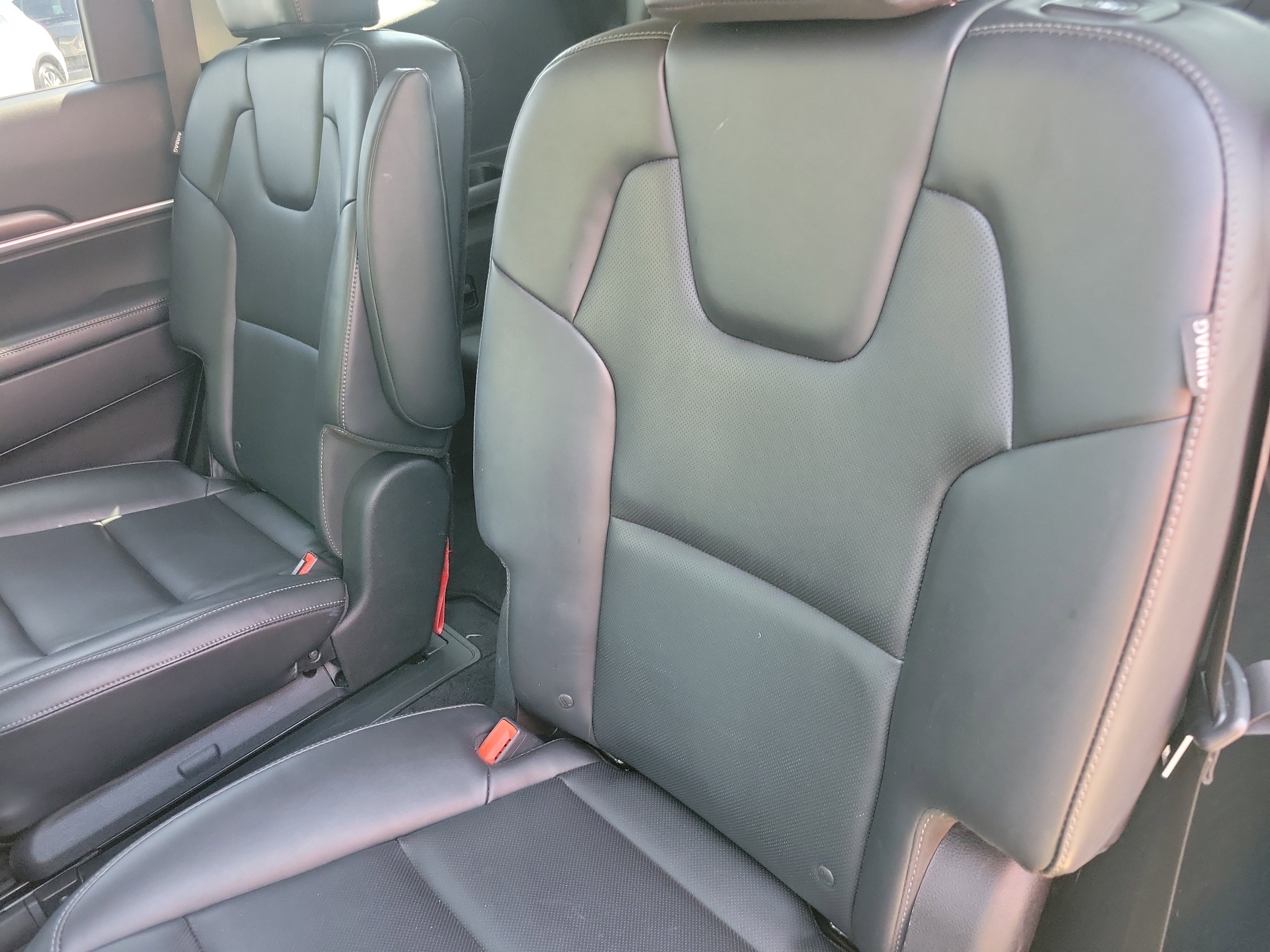 Used 2025 Kia Telluride S image 9