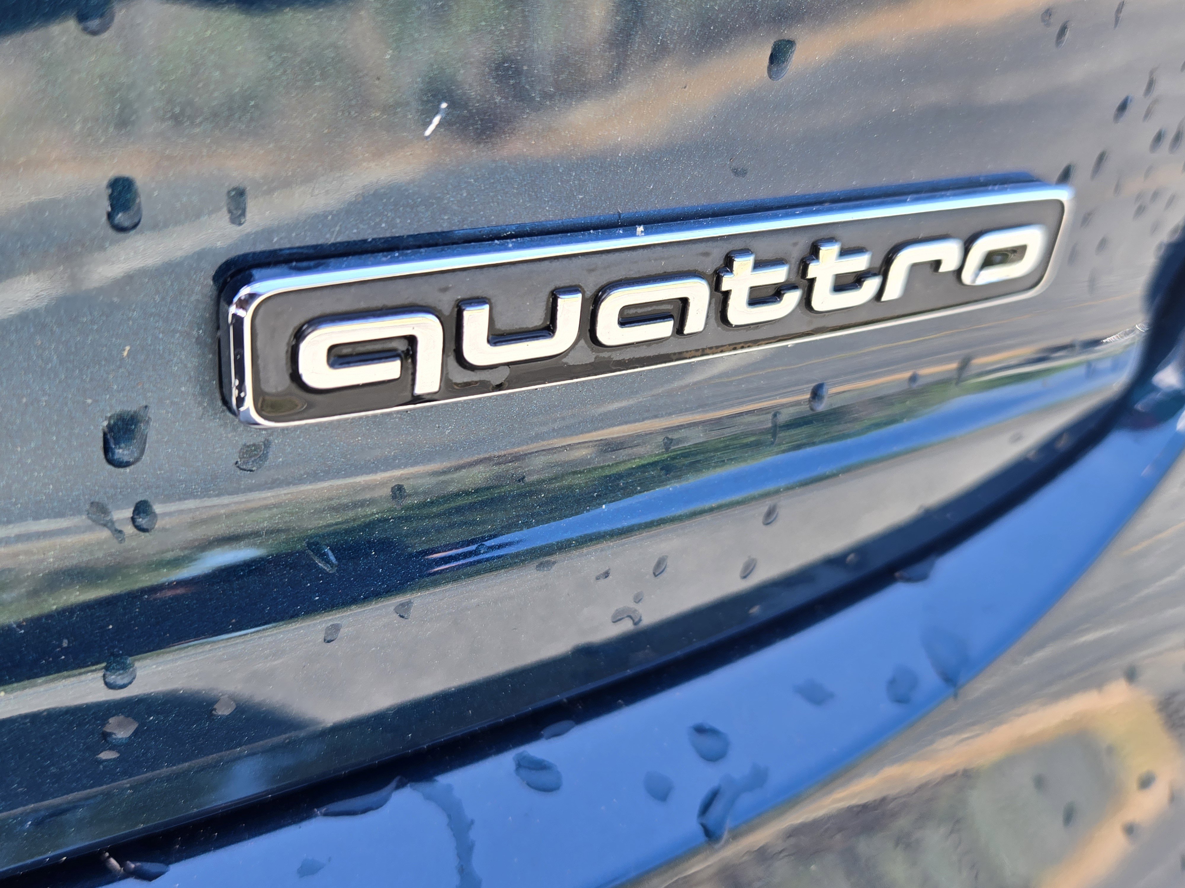 Used 2020 Audi Q8 Prestige image 10