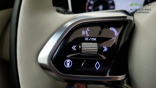 Used 2025 Jaguar F-PACE R-Dynamic S AWD/4WD image 68