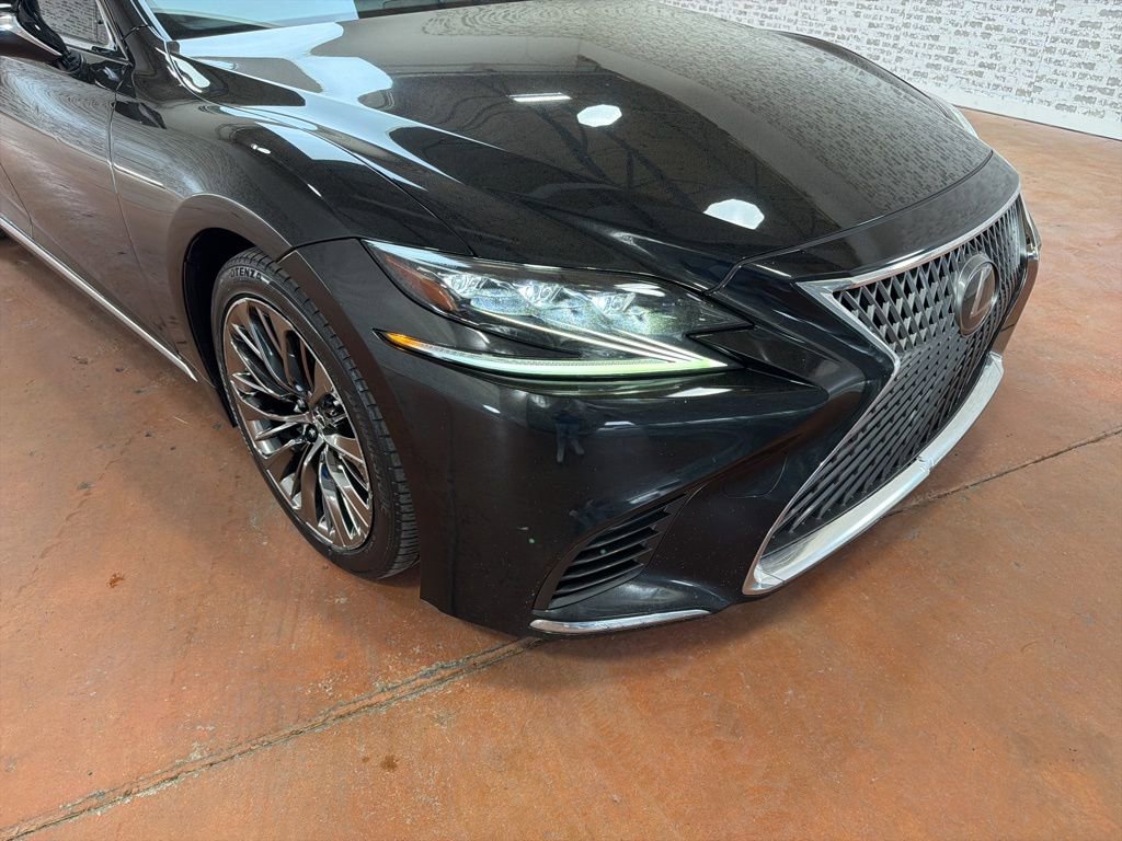 Used 2020 Lexus LS 500 w/ Accessory Package (Z2) image 9