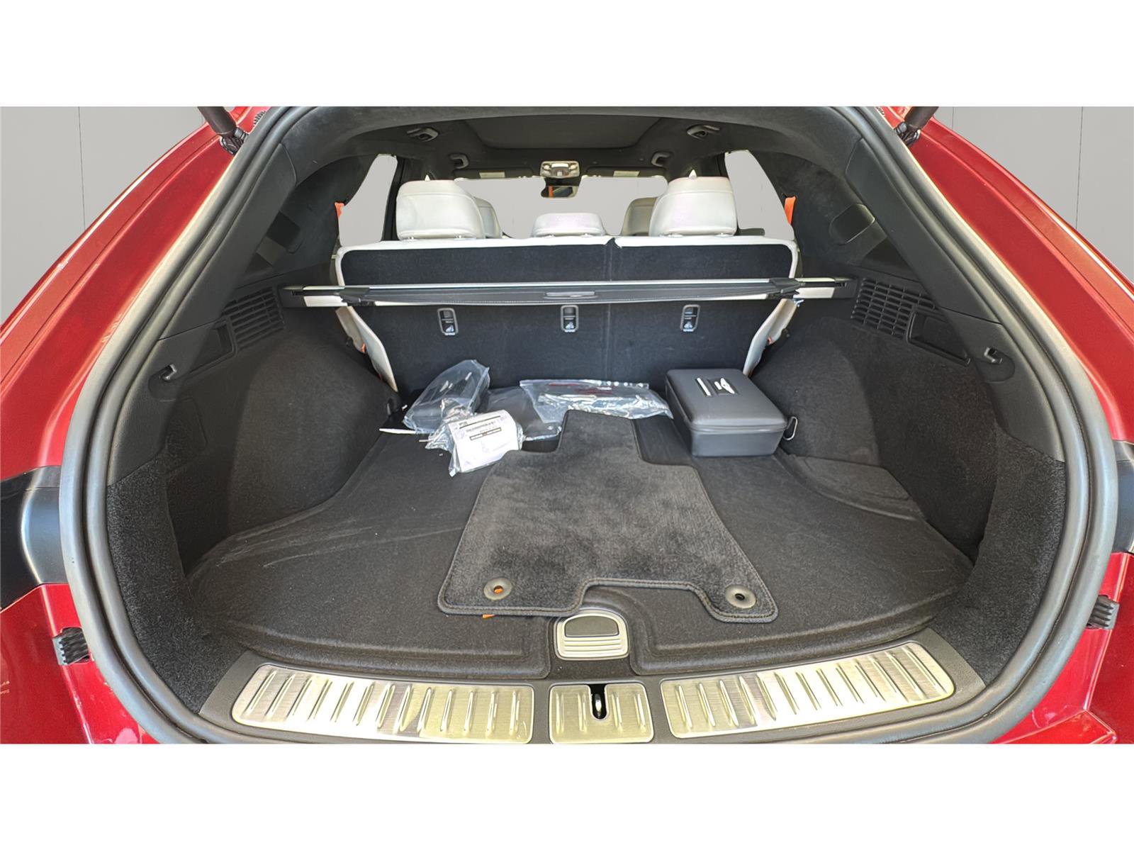 Used 2026 Genesis GV70 3.5T Sport Prestige AWD/4WD image 12