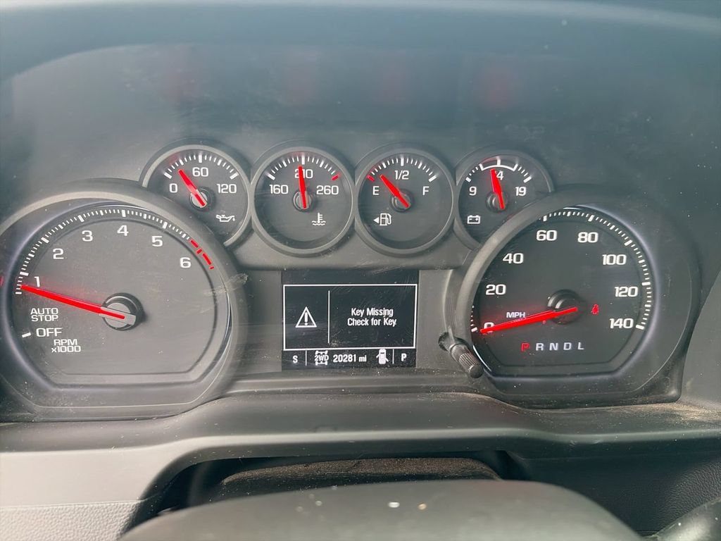 Used 2024 Chevrolet Silverado 1500 Custom w/ Turbomax Blackout Package AWD/4WD image 24