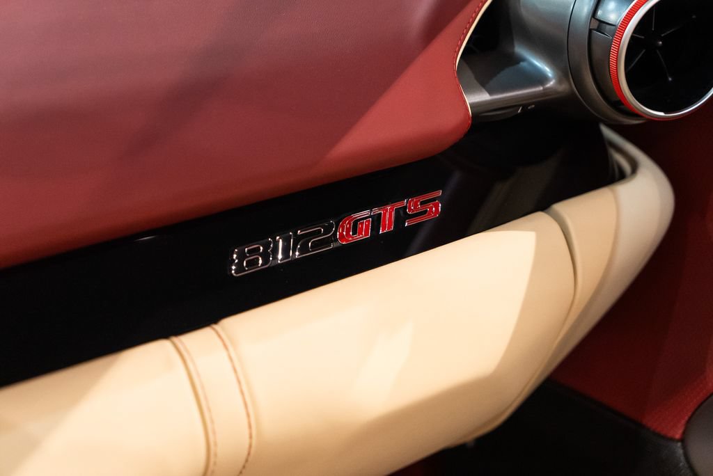 Certified 2022 Ferrari 812 GTS RWD image 41