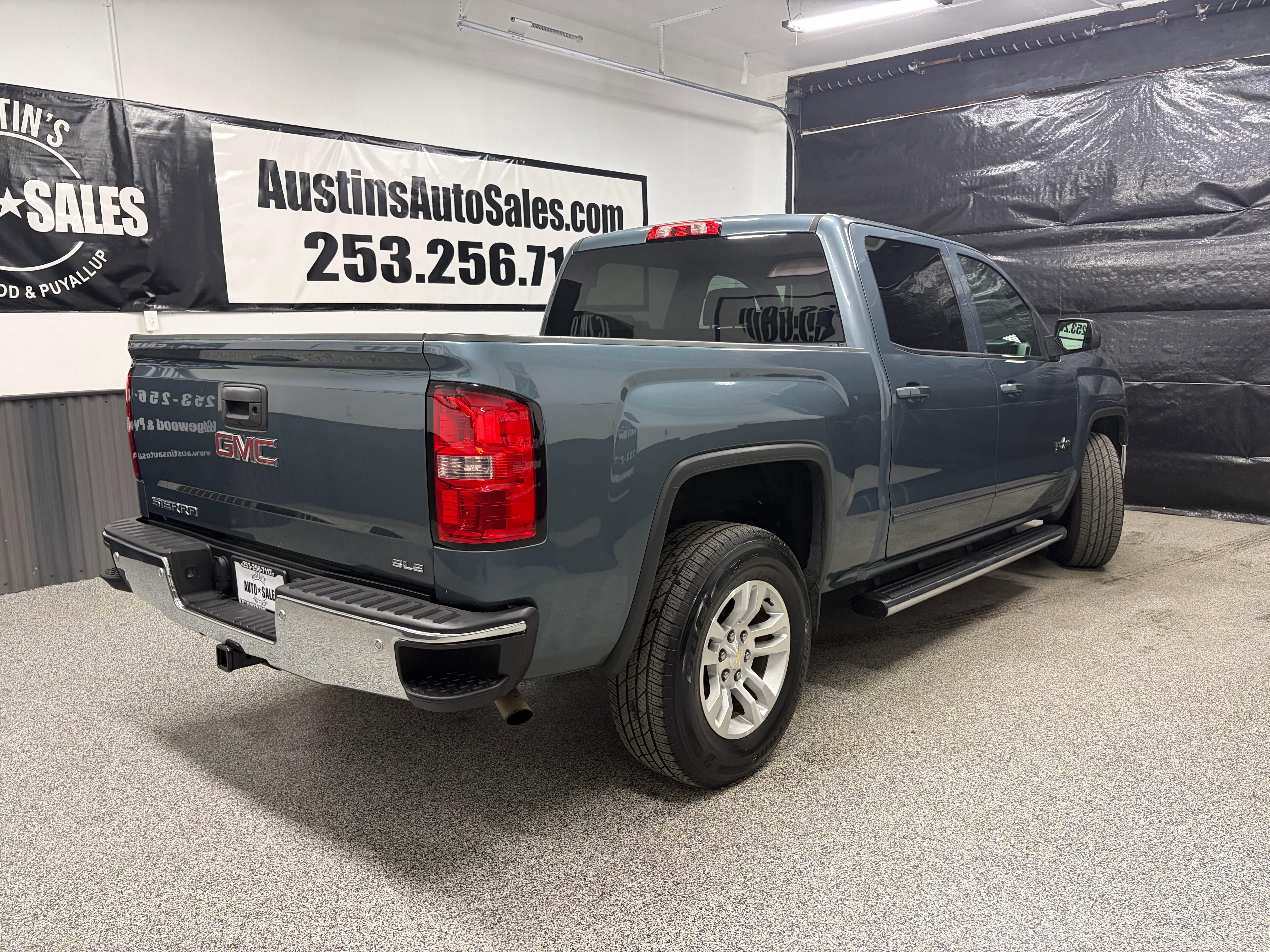 Used 2014 GMC Sierra 1500 SLE w/ Texas SLE Value Package RWD image 3