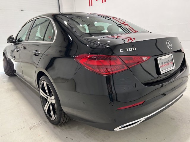 Used 2025 Mercedes-Benz C 300 4MATIC Sedan image 9