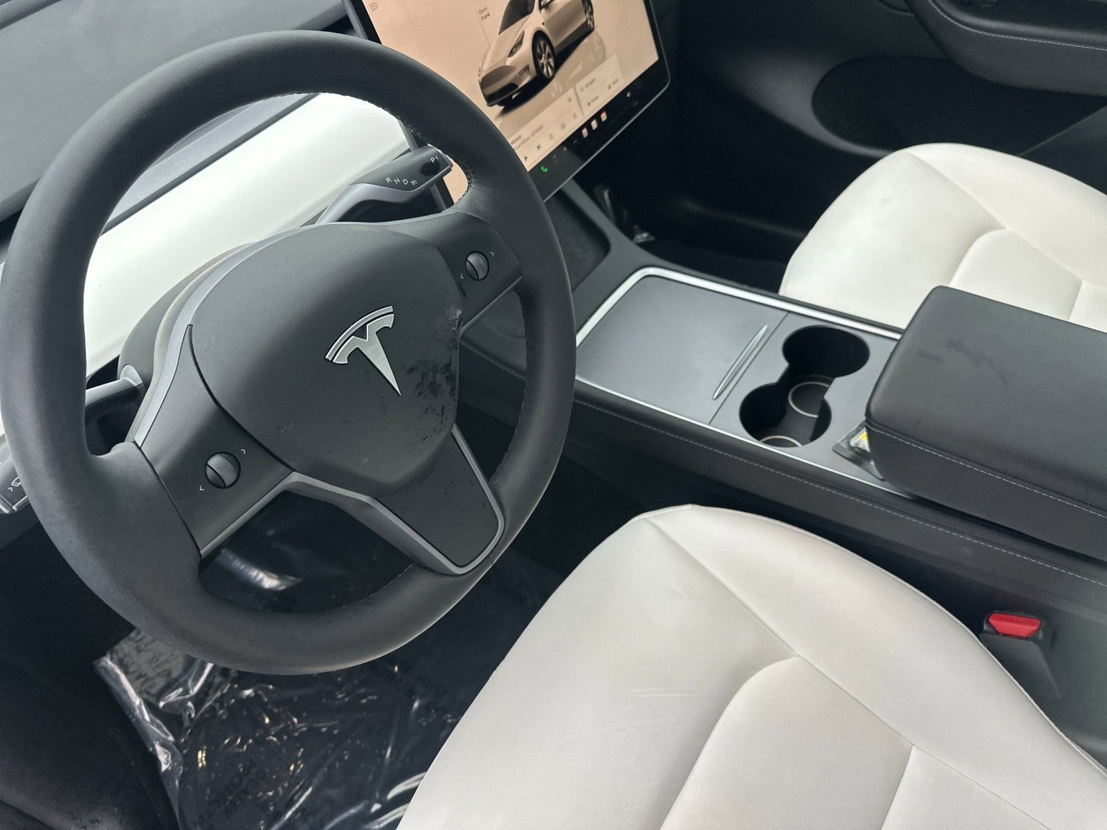 Used 2023 Tesla Model Y Long Range image 10