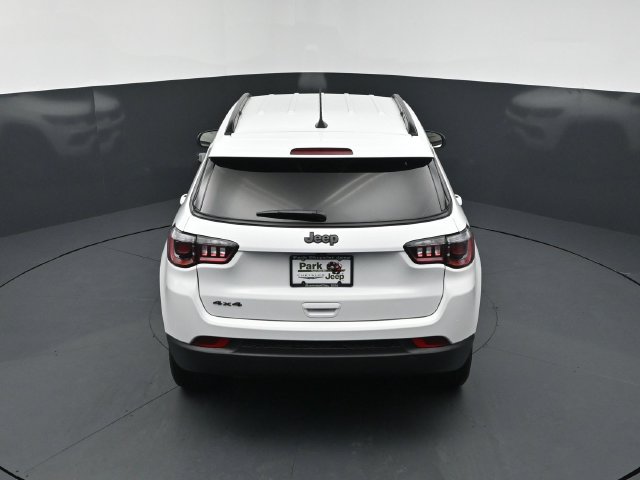 New 2026 Jeep Compass Latitude AWD/4WD image 17